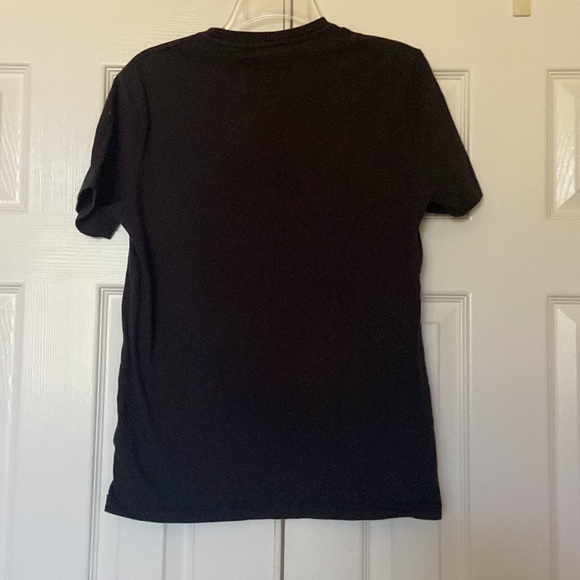 Guns N’ Roses Skull Cross Black Shirt - Picture 4 of 5